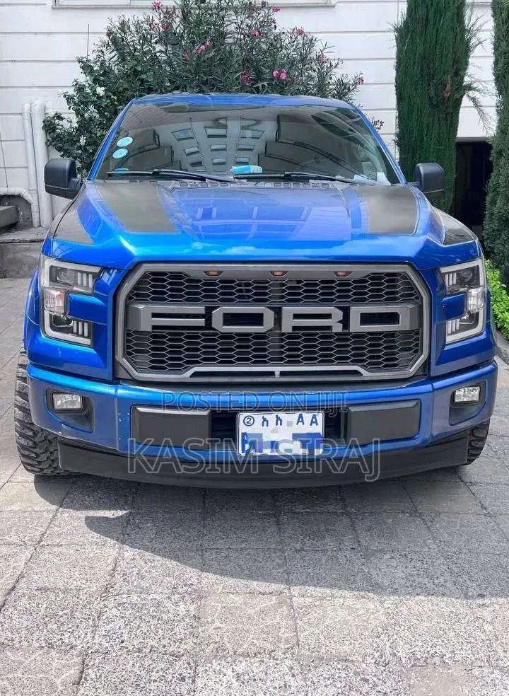 Ford F-150 Lariat 4x2 SuperCab Styleside 6.5 ft. box 145 in. WB 2018