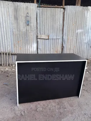 Classic Black Reception Table