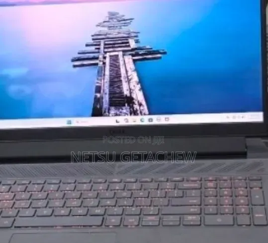 New Laptop Dell G15 5535 16GB Intel Core i7 SSD 1T