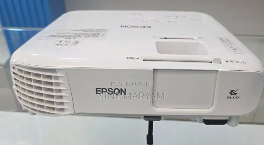 Epson Projector X49 New