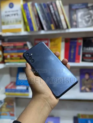 Samsung Galaxy M13 64 GB