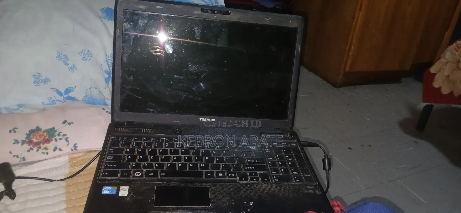 Laptop Toshiba Satellite C665 6GB Intel Core i3 HDD 40GB