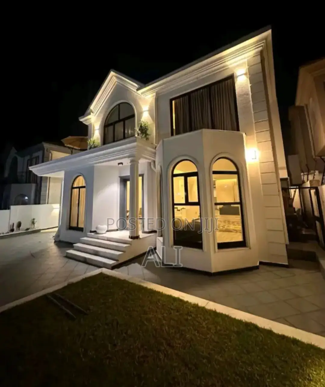 5bdrm Villa in Nifas Silk-Lafto for sale