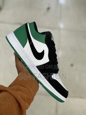 Air Jordan 1 Low: Pine Green