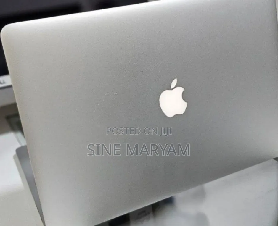 Laptop Apple MacBook Pro 2015 8GB Intel Core i5 SSD 256GB