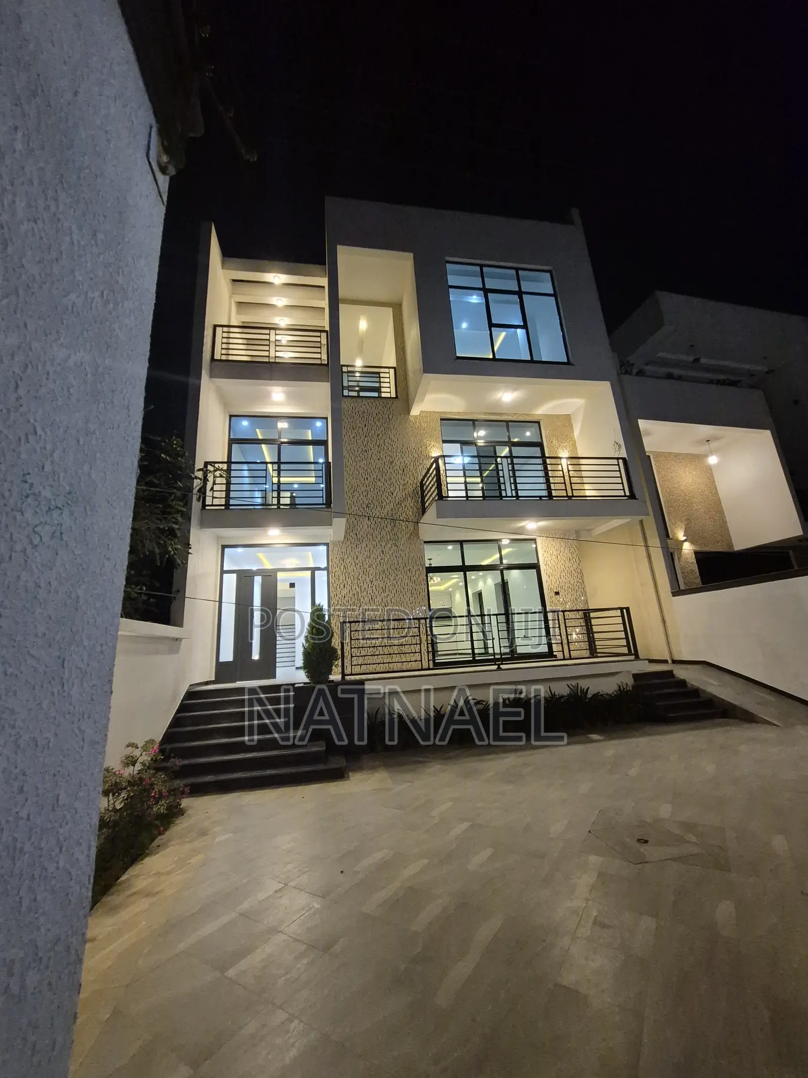 7bdrm House in Bole for sale