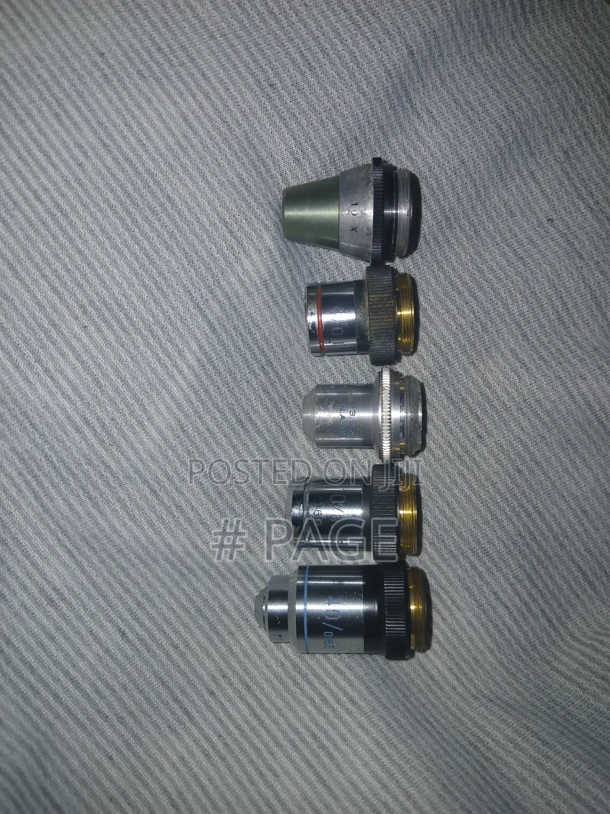 Microscope