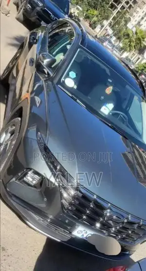 Hyundai Tucson 2022 Gray