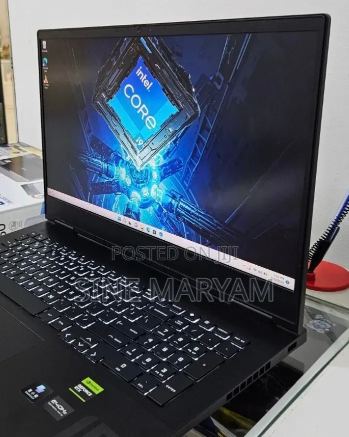 New Laptop HP Omen 16 16GB Intel Core i9 SSD 1T