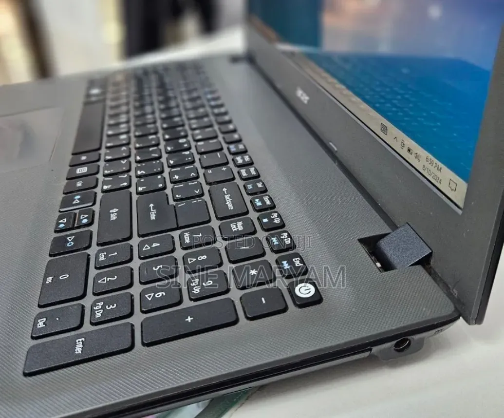 Laptop Acer Aspire 5 8GB Intel Core i5 HDD 1T