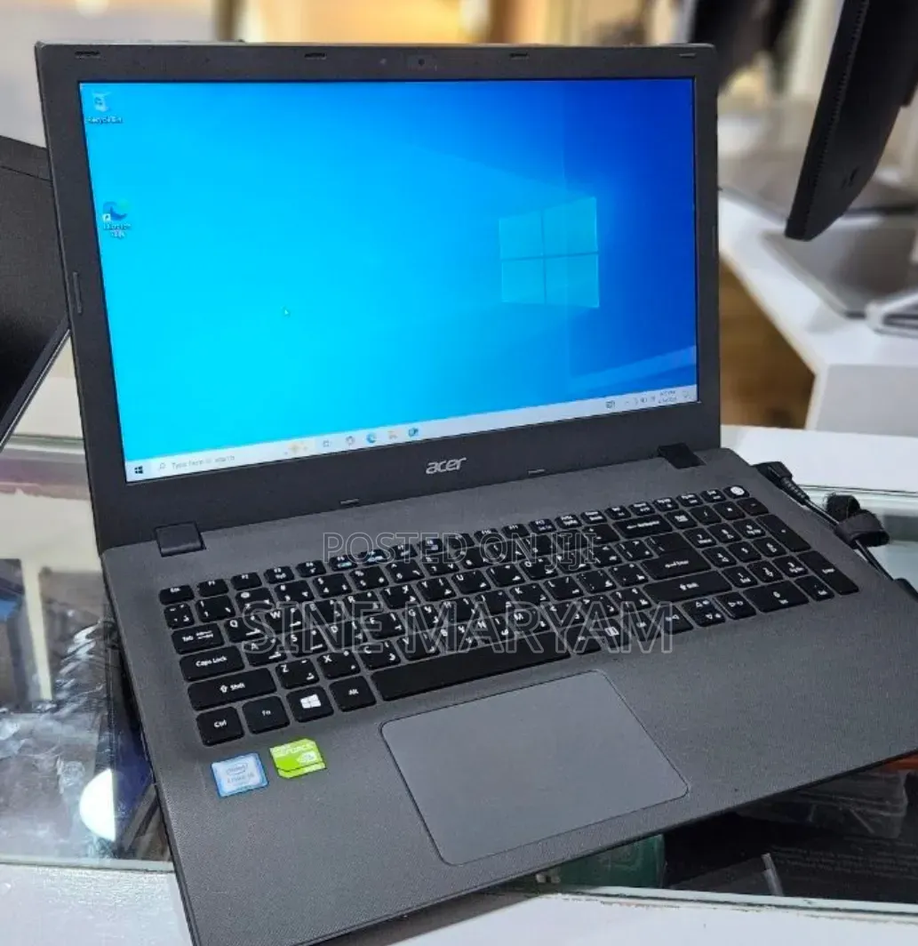 Laptop Acer Aspire 5 8GB Intel Core i5 HDD 1T