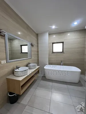 8bdrm Villa in Hyat Zone Vip, Bole for sale