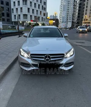 Mercedes-Benz C200 2016 Silver