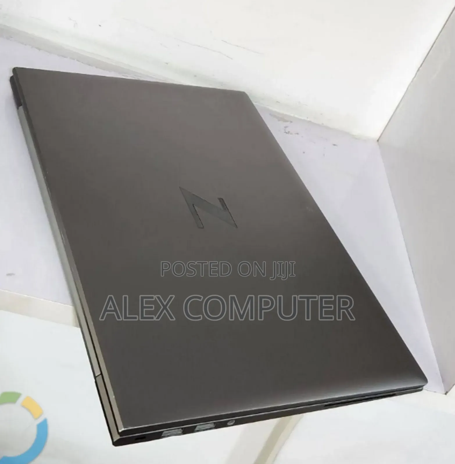 New Laptop HP ZBook Firefly G8 16GB Intel Core i7 SSD 512GB