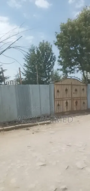 2bdrm Villa in 900 ካሬ, Yeka for sale
