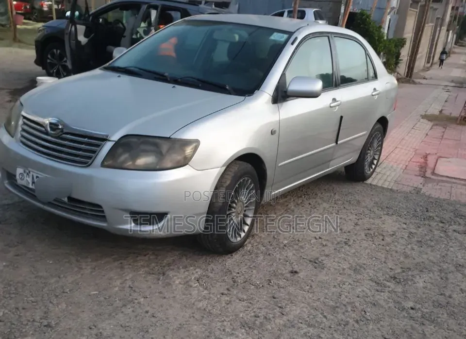 Toyota Corolla 2005 Silver