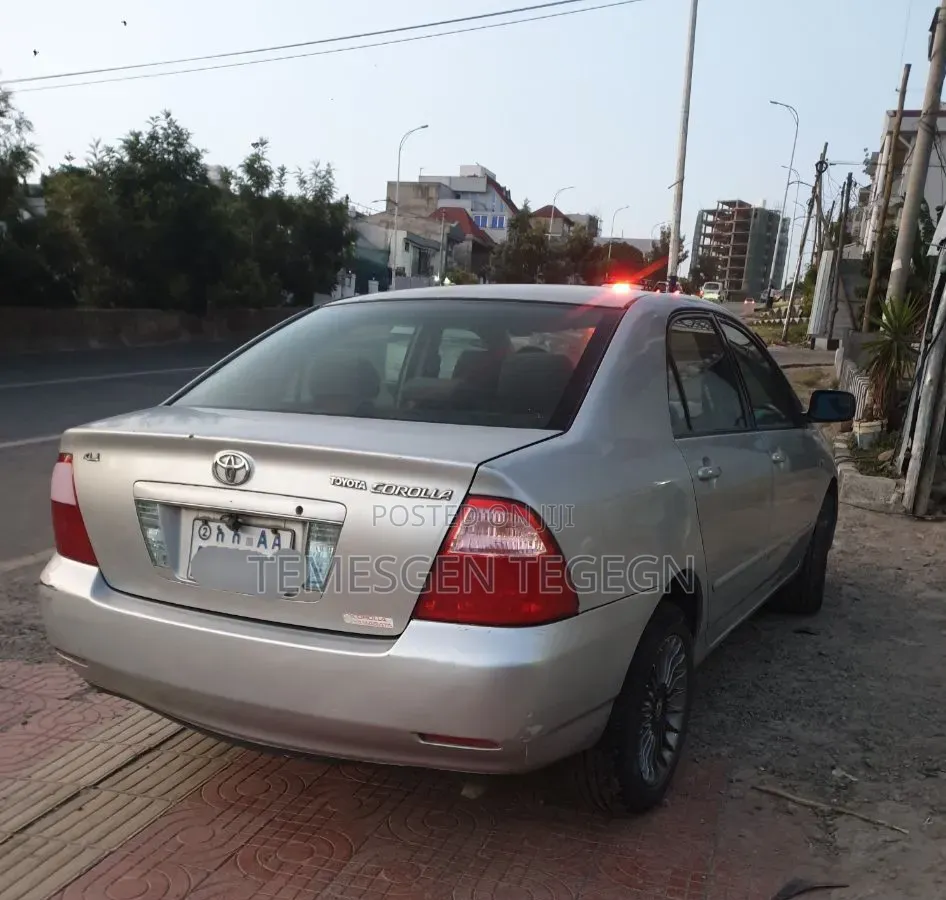 Toyota Corolla 2005 Silver