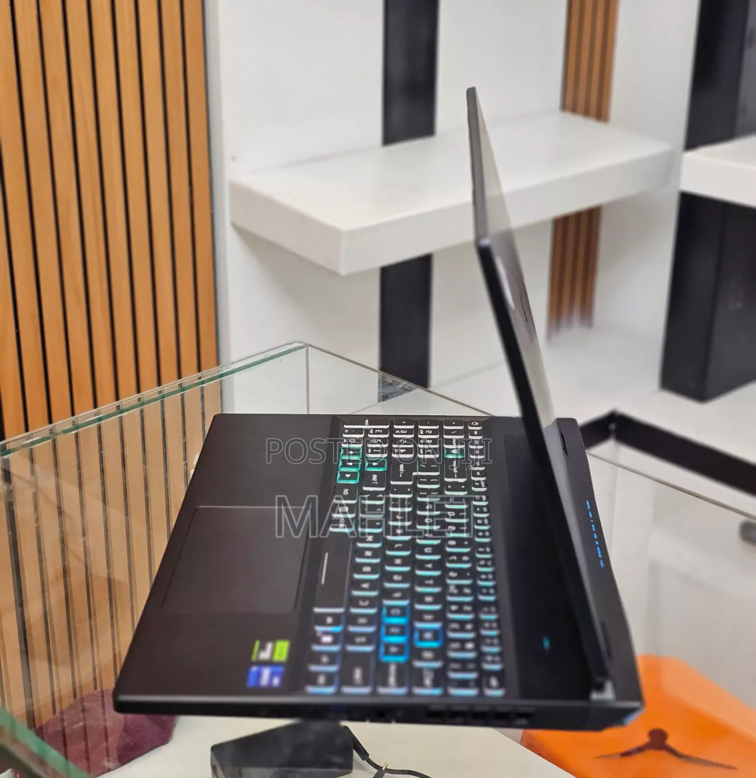 New Laptop Acer Predator Helios 300 16GB Intel Core i9 SSD 1T