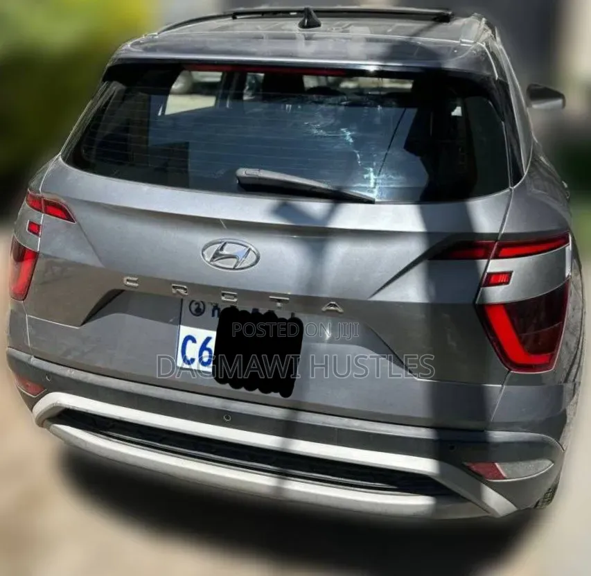 Hyundai Creta 2023 Silver
