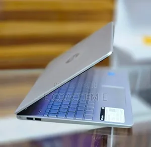New Laptop HP Stream Notebook 8GB Intel Core i3 SSD 256GB