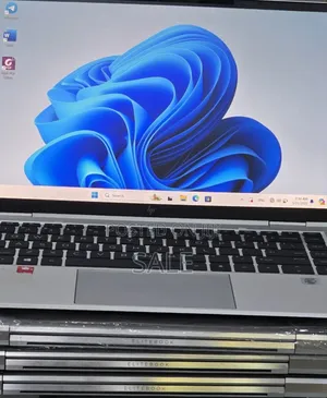 New Laptop HP EliteBook 830 G7 16GB Intel Core i7 SSD 512GB