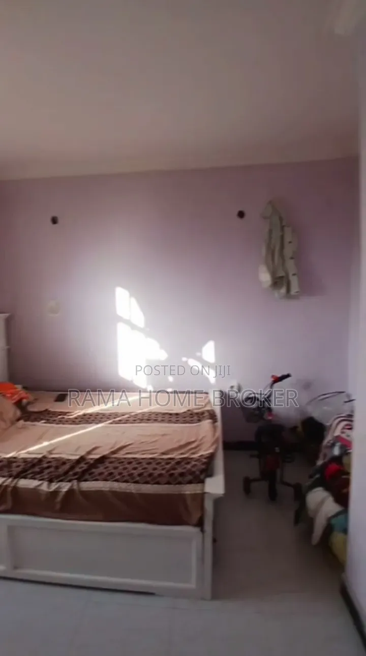 Furnished 3bdrm Condo in ቦሌ አራብሳ ኮንዶሚኒየም, Yeka for sale
