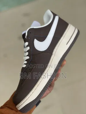 Nike Air Force 1 Mocha Brown