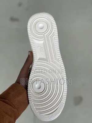 Nike Air Force 1 All White