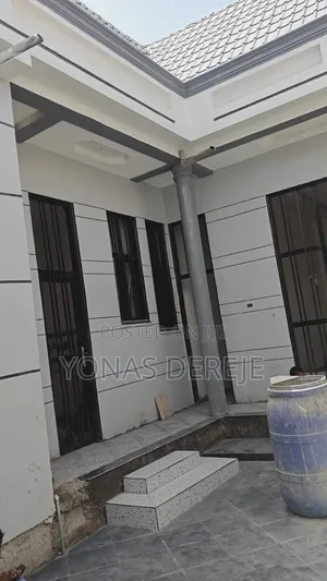Furnished 5bdrm House in Dukem, East Shewa for sale