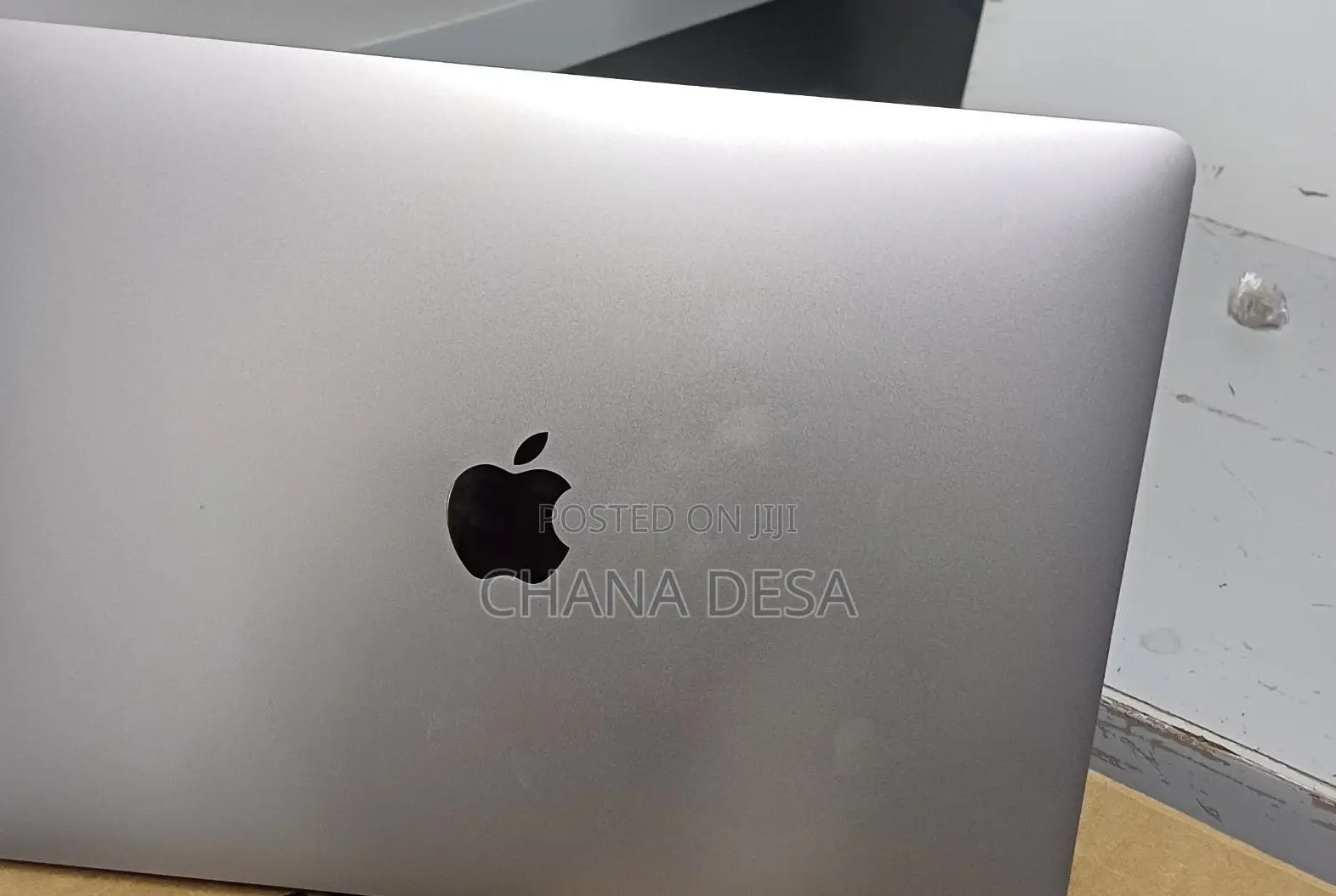 New Laptop Apple MacBook Air 2020 M1 16GB Apple M1 SSD 512GB