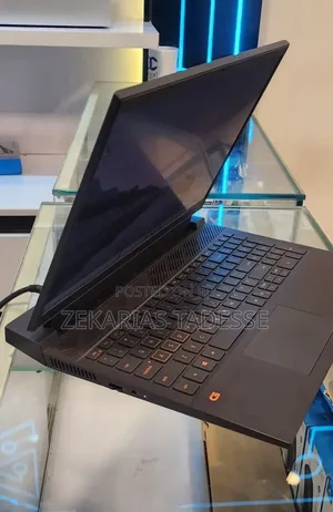 New Laptop Dell G15 5511 16GB Intel Core i7 SSD 512GB