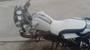 New TVS Apache 180 RTR 2017 White