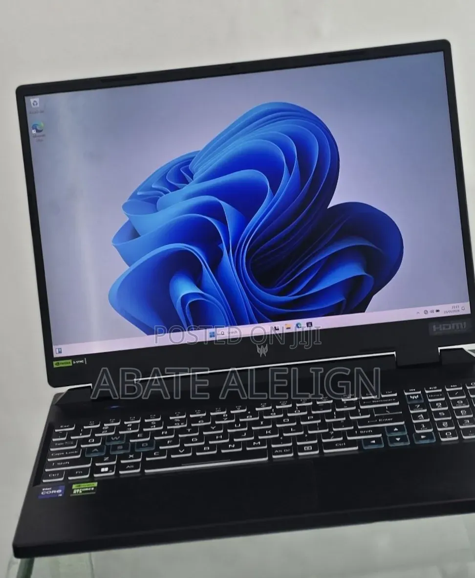 New Laptop Acer Predator Helios 300 16GB Intel Core i9 SSD 1T