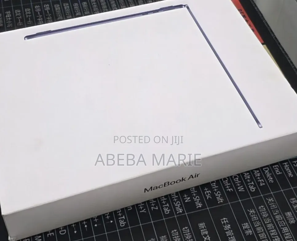 New Laptop Apple MacBook Air 2026 M5 13-inch 16GB Apple M5 SSD 512GB