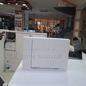 New Laptop Apple MacBook Air 2026 M5 13-inch 16GB Apple M5 SSD 512GB