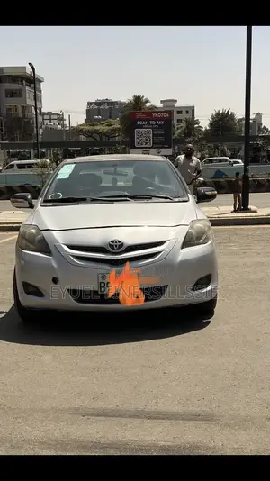 Toyota Yaris 2007 Gray