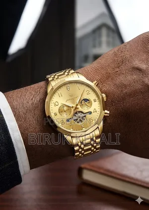 Poedagar Luxury Chronograph Watch in Gold With a Matching Stainless