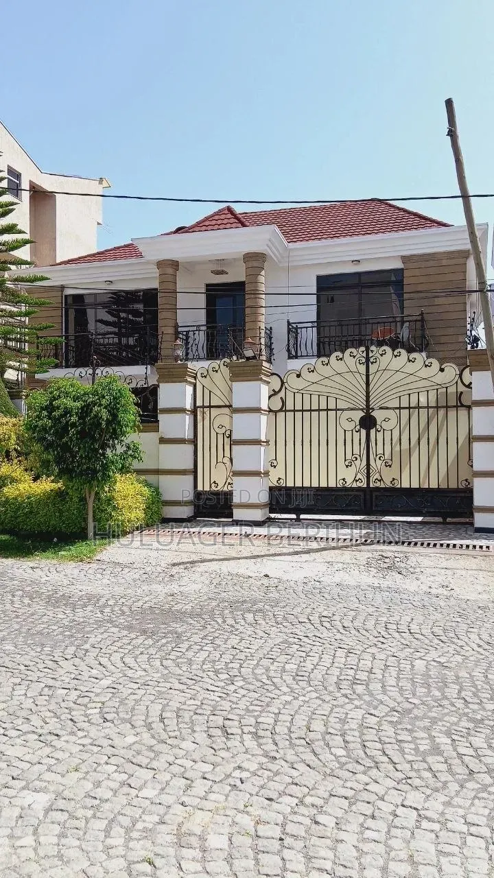 Furnished 4bdrm House in Bole for sale