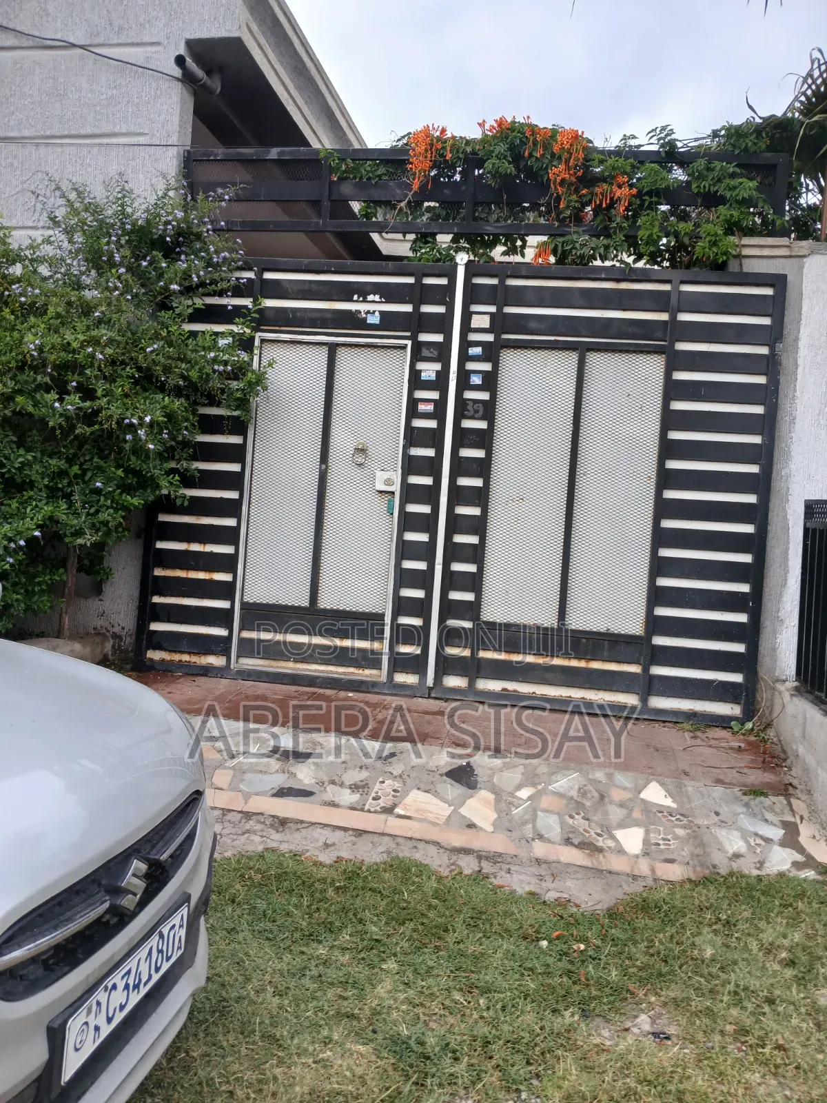 3bdrm Condo in ኮንደሚኒየም, East Shewa for sale