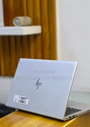 New Laptop HP EliteBook 840 G8 16GB Intel Core i5 SSD 512GB