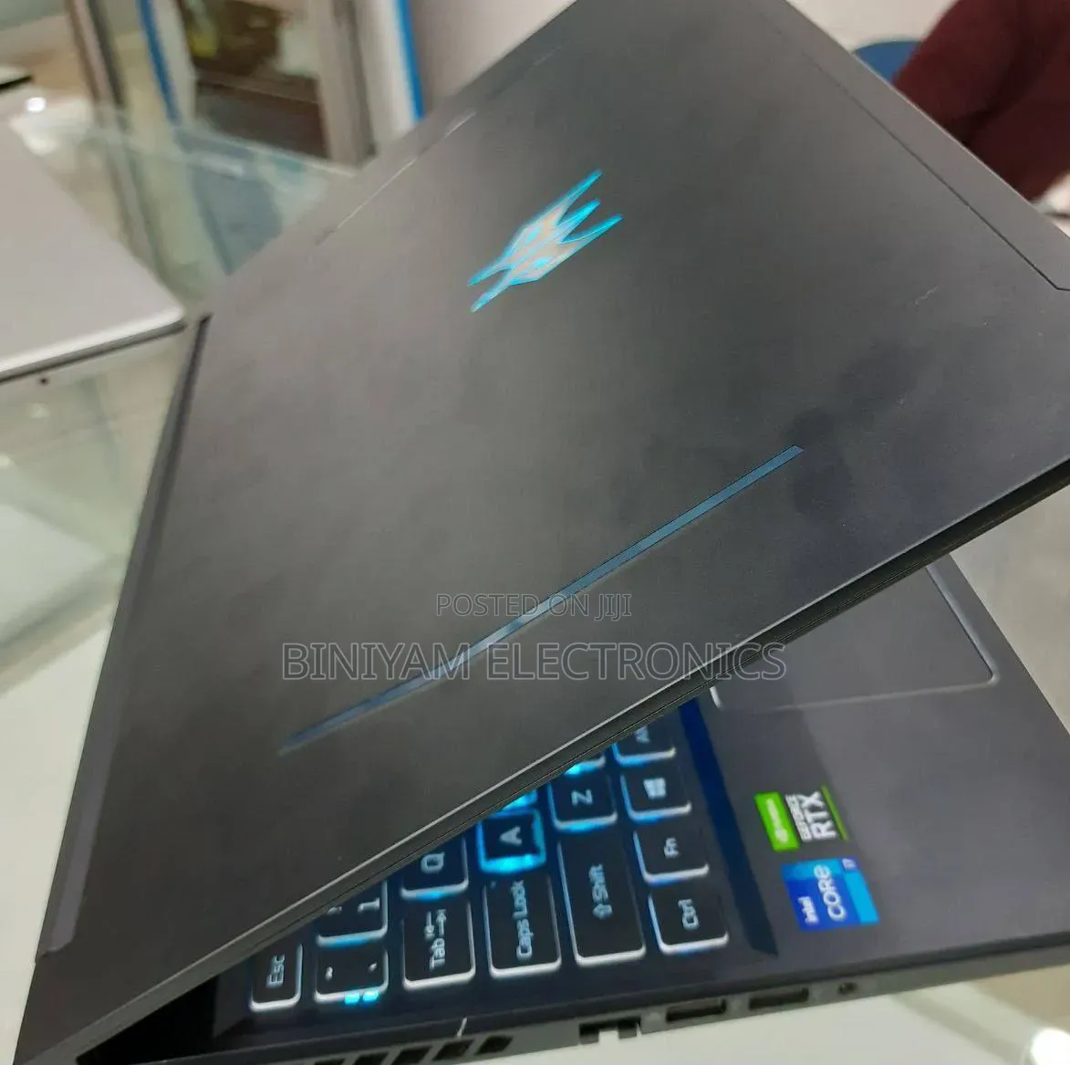 New Laptop Acer Predator Helios 300 16GB Intel Core i7 SSD 512GB