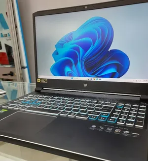 New Laptop Acer Predator Helios 300 16GB Intel Core i7 SSD 512GB