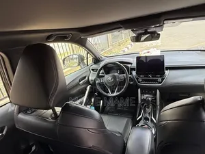 Toyota RAV4 Hybrid 2023 Gray