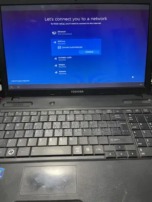 Laptop Toshiba Satellite C55 4GB Intel Core i3 HDD 512GB