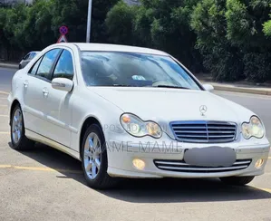 Mercedes-Benz C200 2006 White
