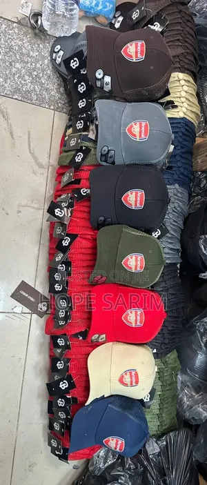 Brand New Arsenal Fc Trucker Cap