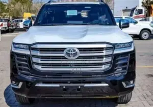 New Toyota Land Cruiser 2025 Black