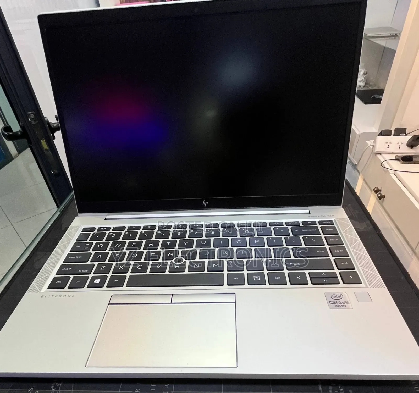 New Laptop HP EliteBook 840 16GB Intel Core i5 SSD 512GB