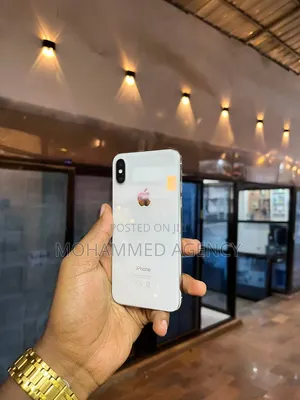 Apple iPhone X 256 GB White