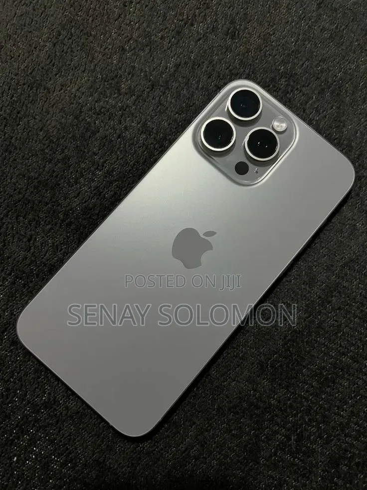 New Apple iPhone 16 Pro Max 512 GB Silver